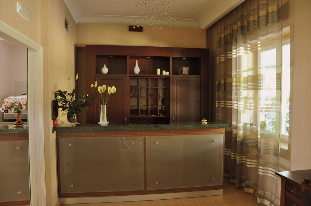Hotel Fontana Del Re アリアーノ・イルピーノ エクステリア 写真