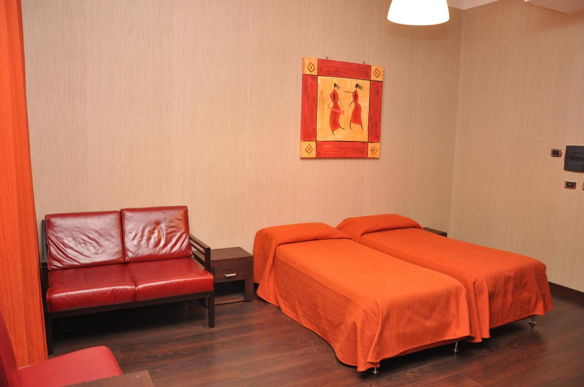 Hotel Fontana Del Re アリアーノ・イルピーノ 部屋 写真