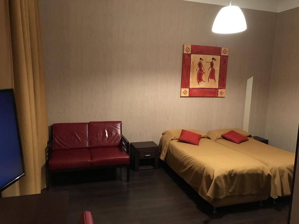 Hotel Fontana Del Re アリアーノ・イルピーノ エクステリア 写真