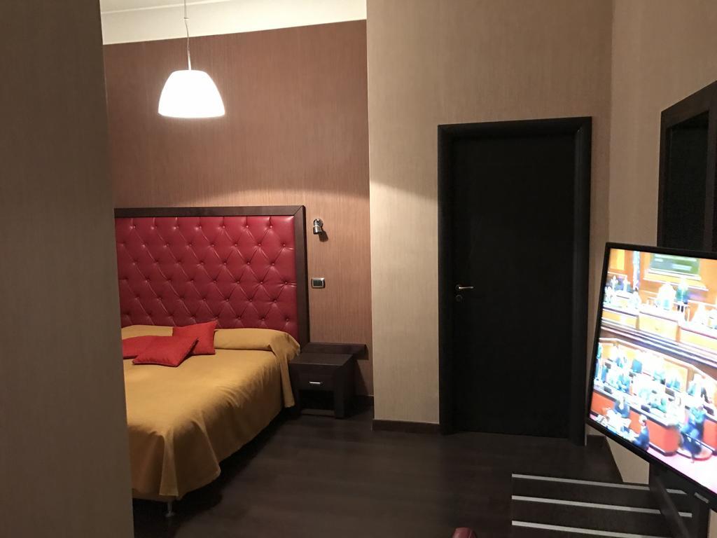Hotel Fontana Del Re アリアーノ・イルピーノ エクステリア 写真